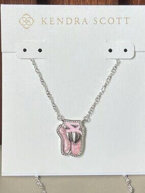 Kendra Scott Ballet Silver Short Pendant Necklace